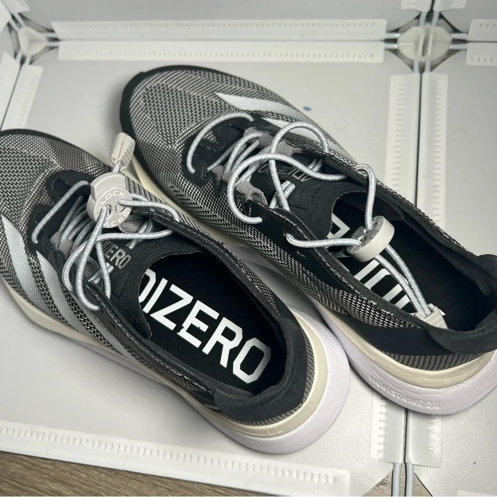 Women’s black grey Adizero Boston 12 running shoes size 6.5 excellent condition